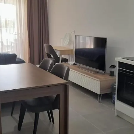 Apartment Aphrodite park residence Ghaziveran